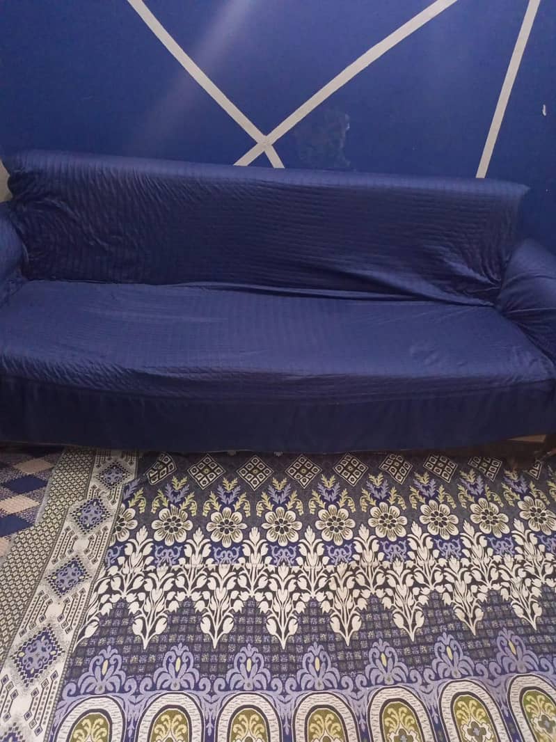 five seater sofa combed 0