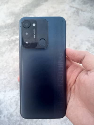Tecno Spark 8C