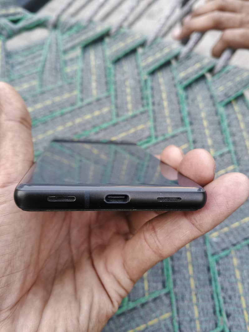 Google Pixel 6a 3