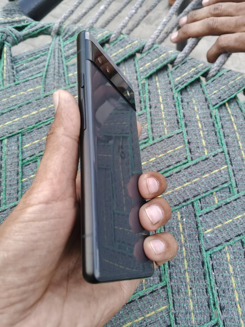 Google Pixel 6a 4