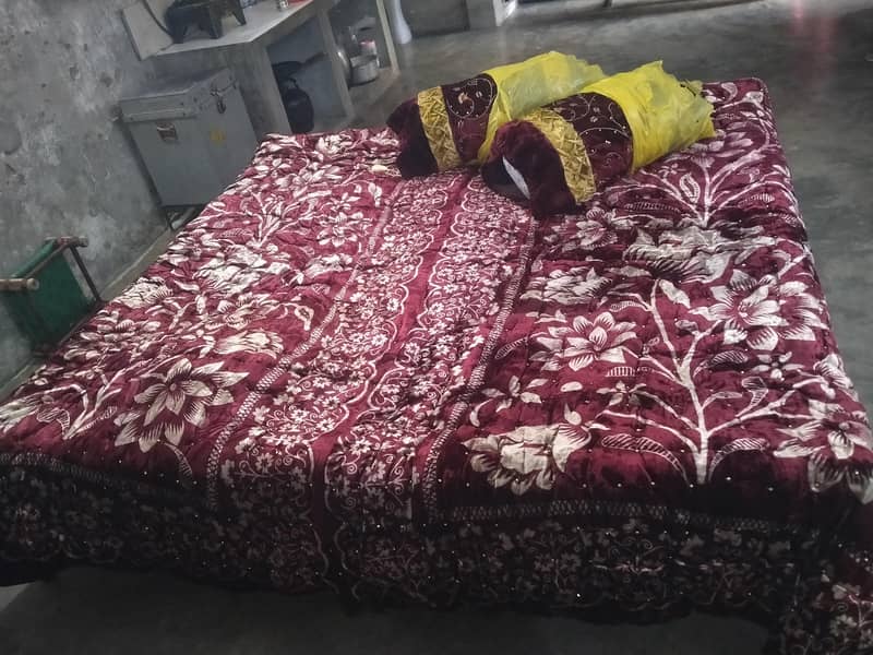 Double Blanket (Razzaee) 2