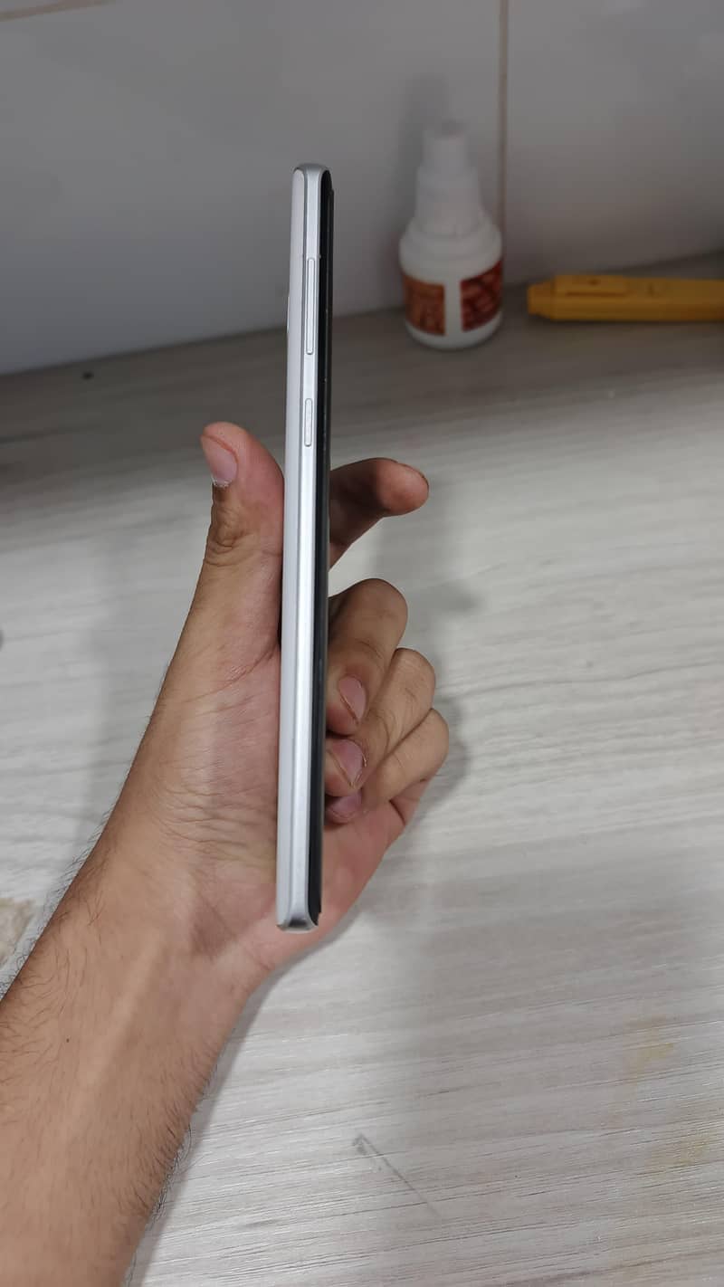 Samsung Mobile Note 9 1