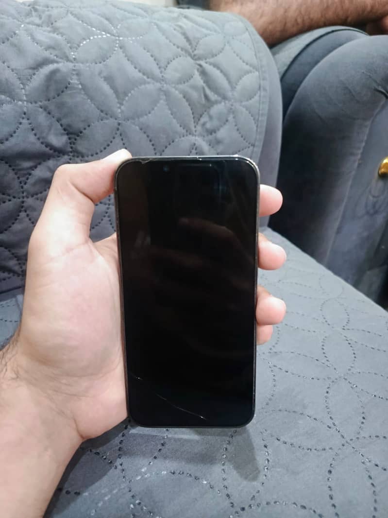 Apple iPhone 13 Pro 1