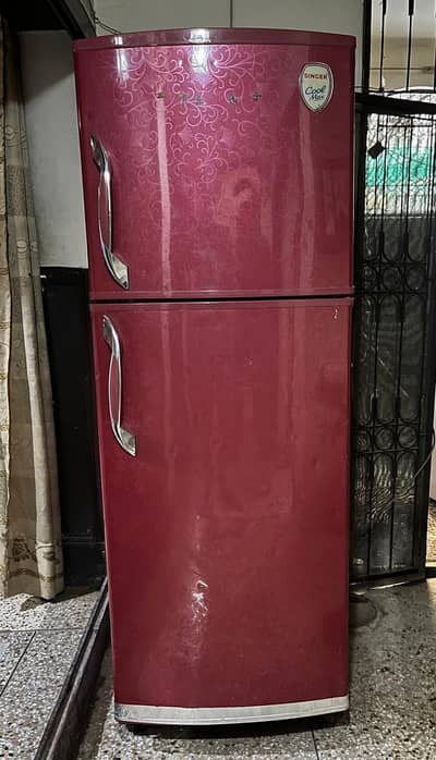 singer refrigerator for sale good condition chill cooling no any fault