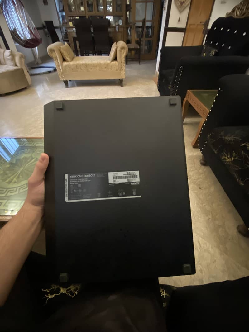 Xbox One 4