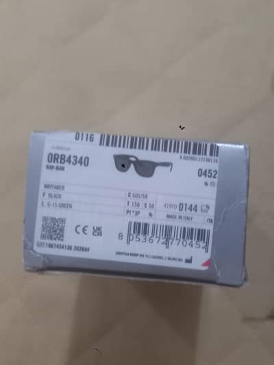 Rayban Wayfarers Polarised Brand new original
