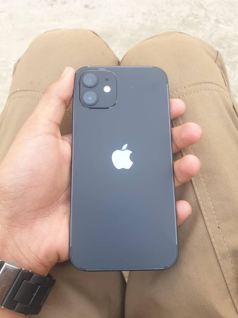 Iphone 12 4