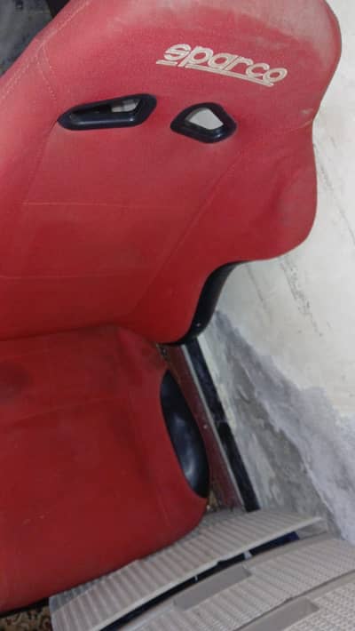BUCKET SEATS