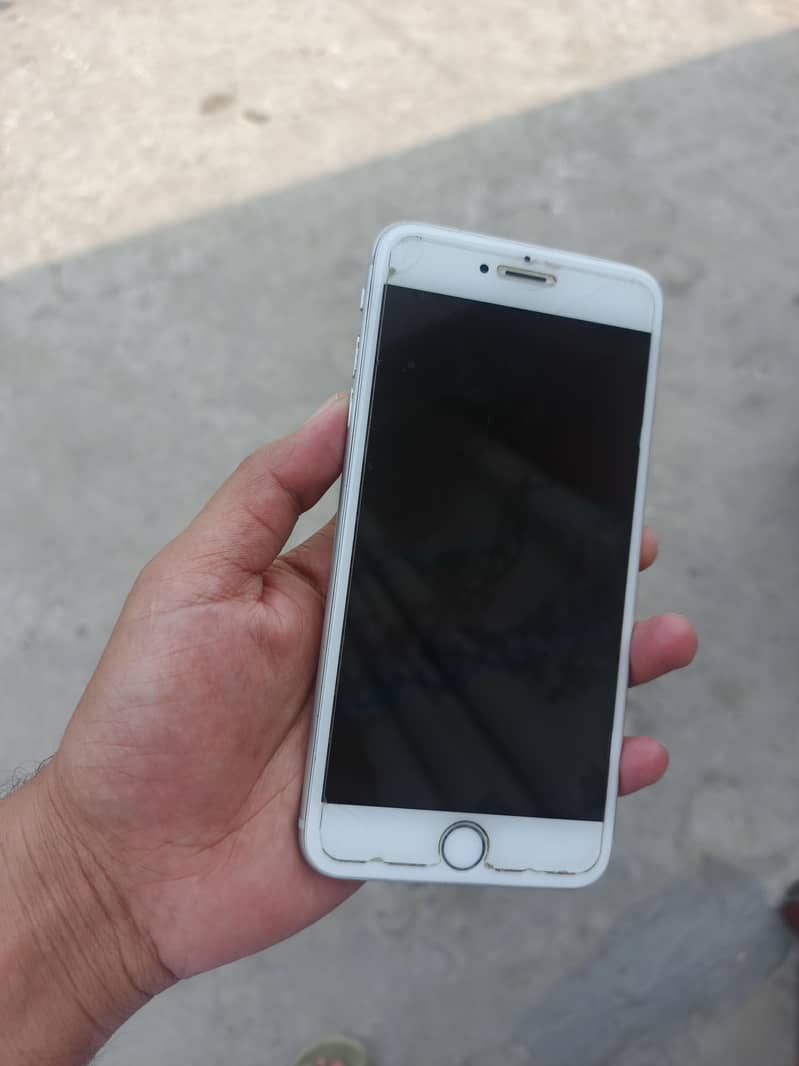 Apple iPhone 6 Plus 2