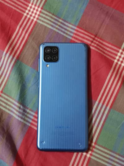 Samsung Mobile M12