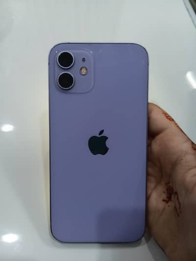 Apple iPhone 12