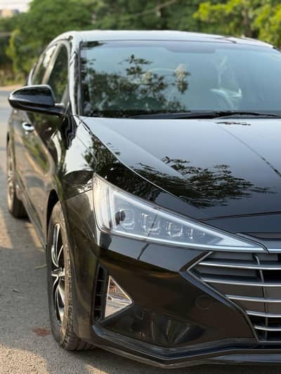 Hyundai Elantra 2022 total genuine paint