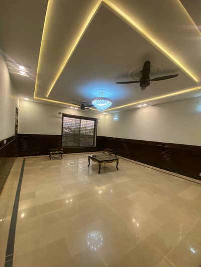 G-10/4 Size 25x50 Front Open Fully Renovated 4 Bed 4 Bath 2 Drawing 2 Tv Lounge 2 Kitchen