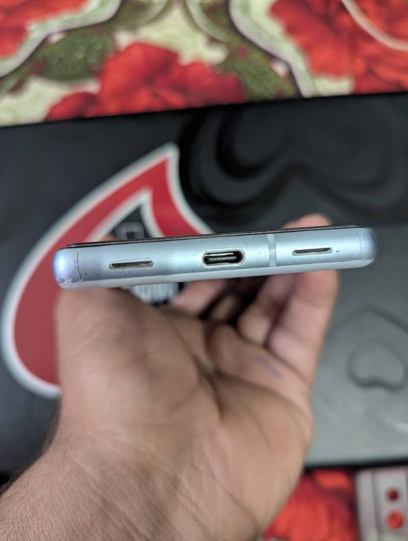 Google Pixel 7a 4