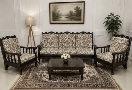 5 seater Pure shisham wood Sofa set