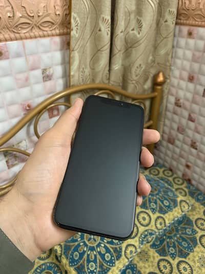 iPhone xs 256 gb Pta Approved