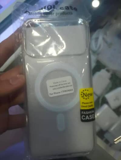 iPhone 17 Pro + 17 Pro Max Premium Back Covers Total Stock: 200 Pieces