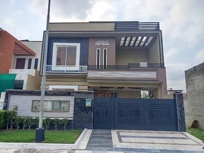 10 marla Lavish modern house for Sale in DC colony