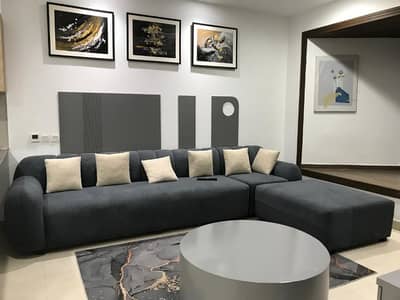 1 BEDROOM WITH POWDER ROOM FULLY FURNISHED APARTMENT AVAILABLE FOR RENT