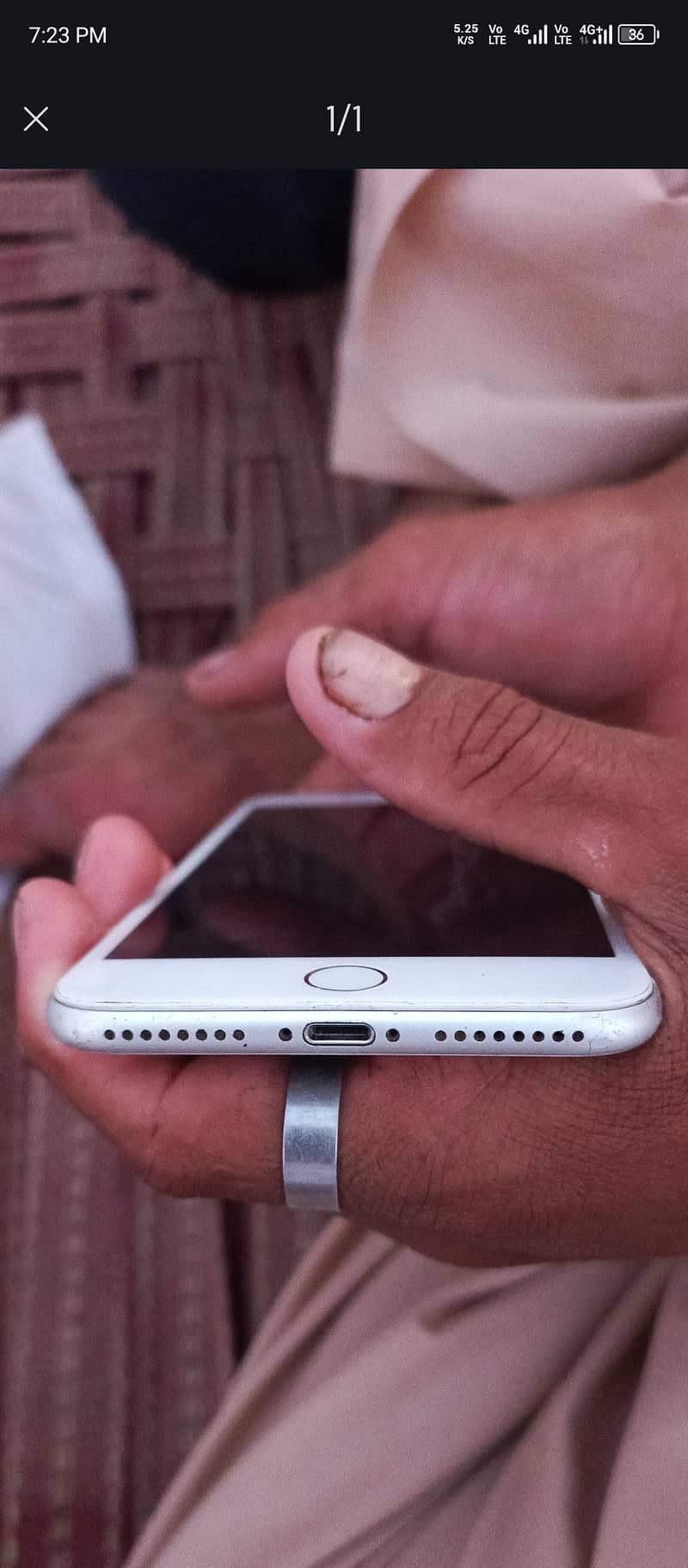 Apple iPhone 7 Plus 3