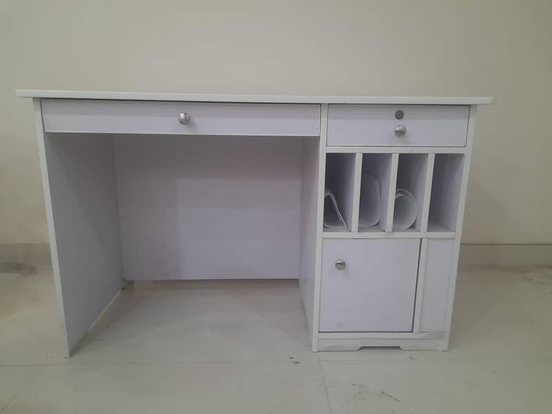 STUDY/OFFICE TABLE 3