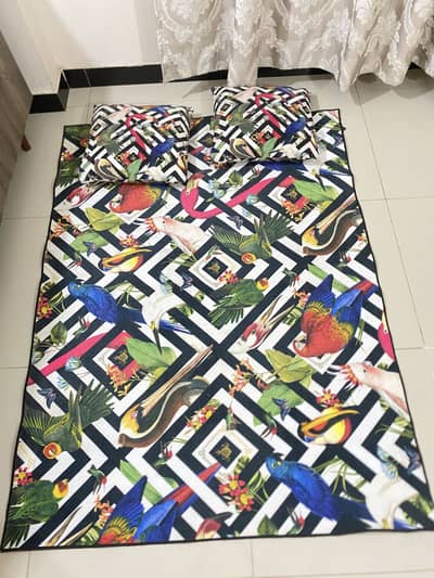 centerpiece(rug)