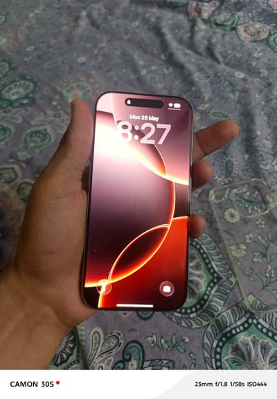 Apple iPhone 16 Pro