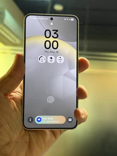 Samsung Mobile S24