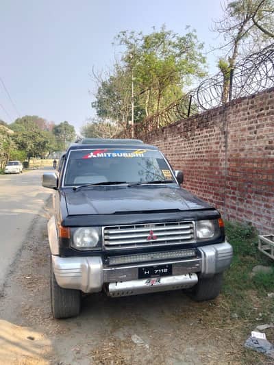 Mitsubishi Pajero 1993