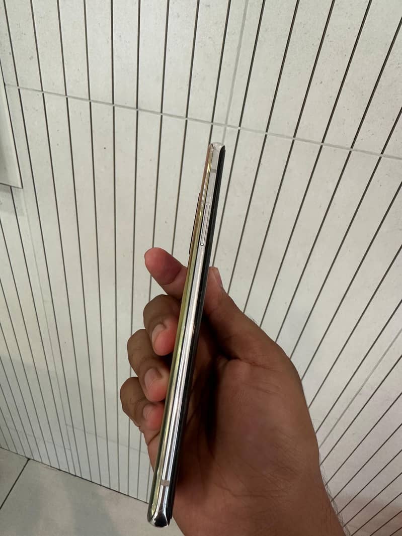 One Plus 8 5