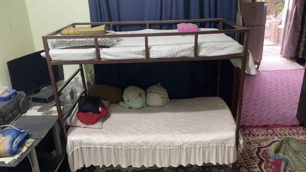 Bunk bed/ double bed 1