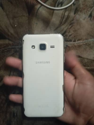 Samsung Mobile J2 with box