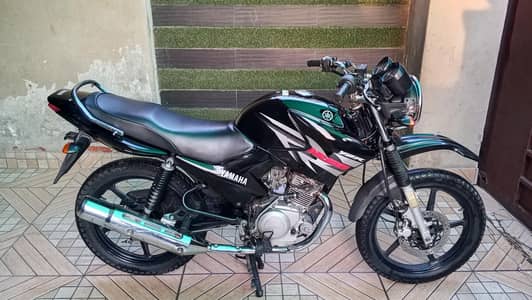 | Yamaha | YBR 125G | Model 2017 | black Japanese Assembled  |