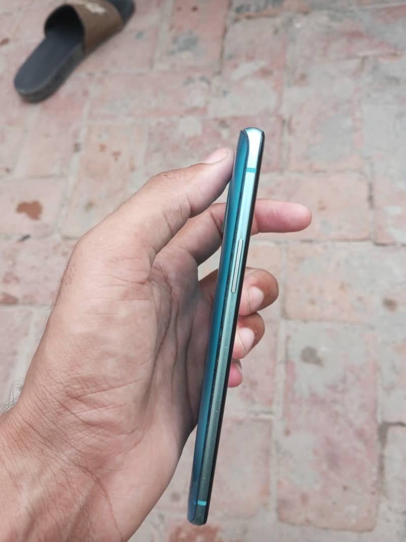 One Plus 8T 1