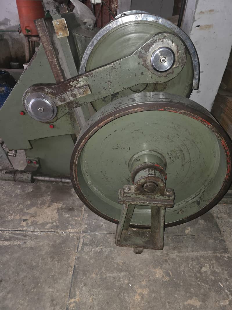 Die cutting machine 2