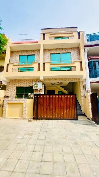 5 MARLA HOUSE NEW HOUSE FOR SALE G-11 ISLAMABAD ALL FACILITY AVAILABLE CDA PPROVED