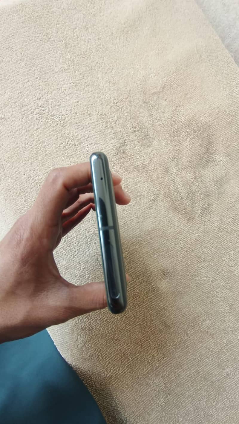 Google Pixel 7 Pro 8