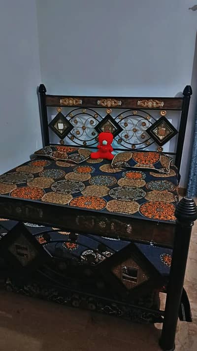 Iron BedRoom Set Dressing SideTables & Chairs Without Matress