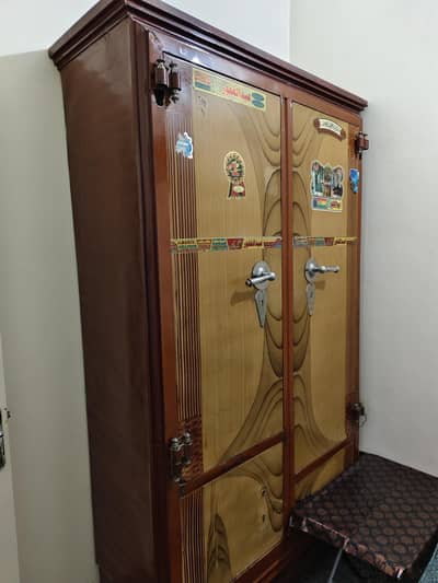 Beautiful 4 door Wardrobe for sale in perfect condition