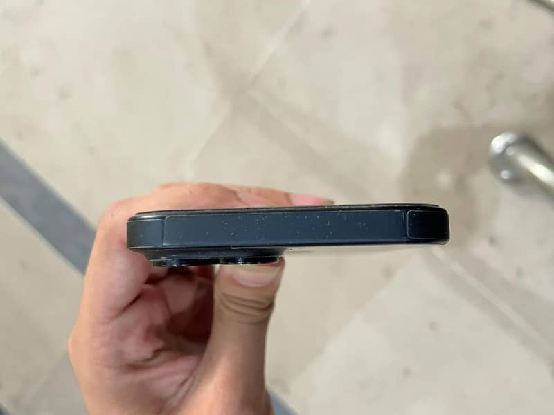 Apple iPhone 15 2