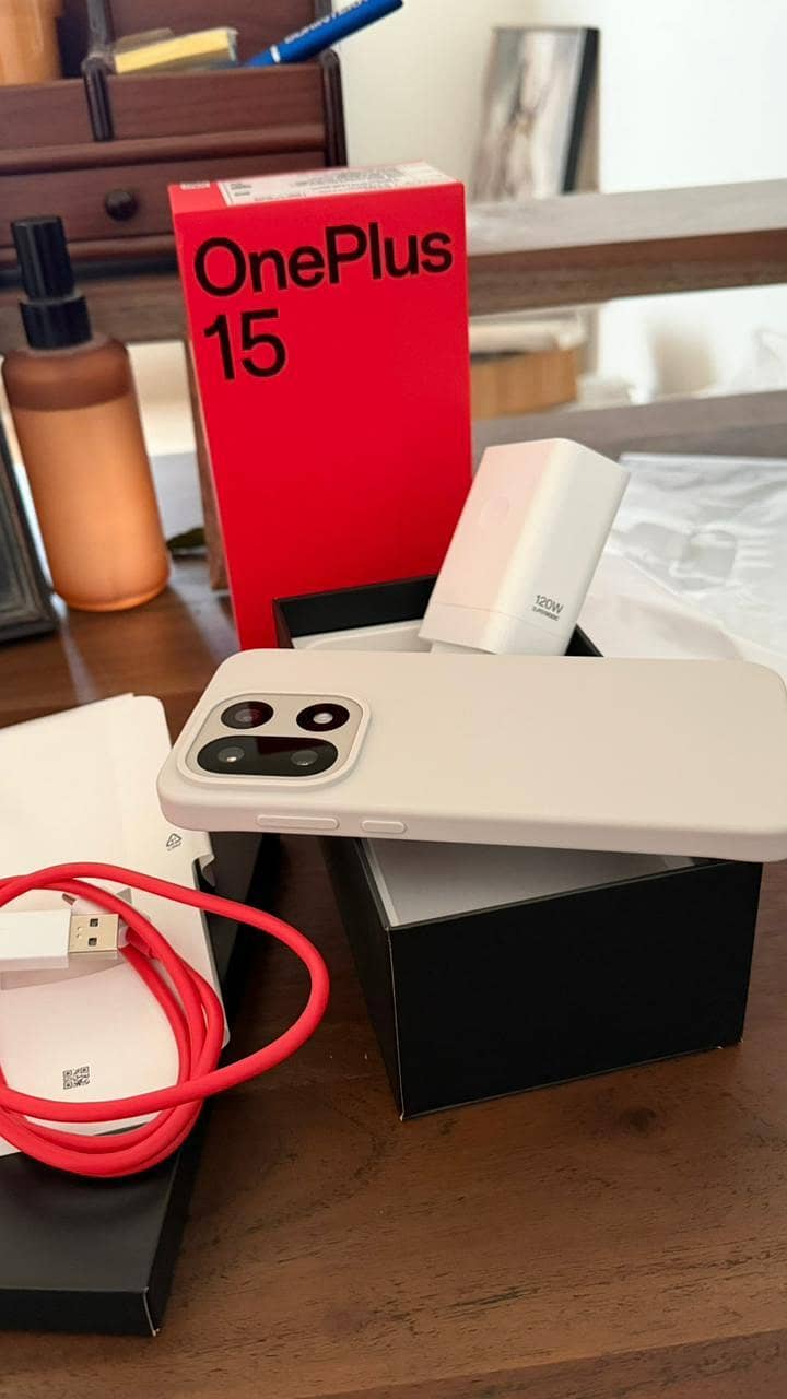 oneplus 15 1