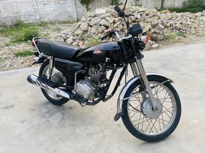 Honda 125 2016 All documents clear first owner