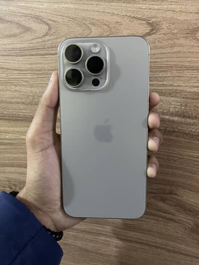 Apple iPhone 15 Pro Max