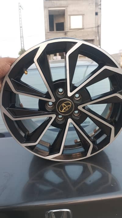 Alloy Rims 15 inch 5nat