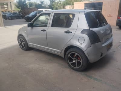 Suzuki Swift Silver