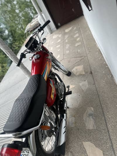 125 2025 model