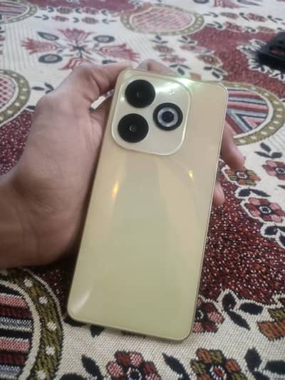 Infinix Smart 8 Pro