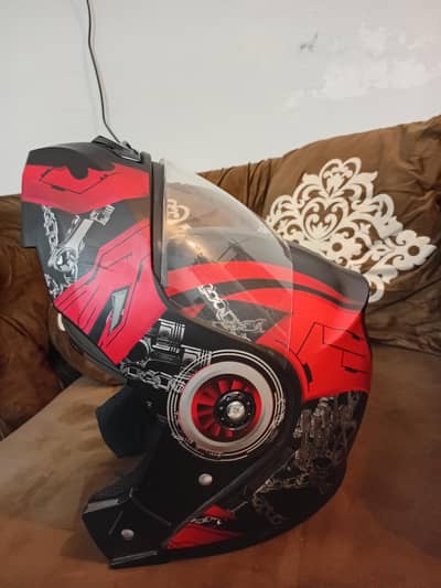 Vector 3 in 1 flip up double visor helment 10 by 10 condition