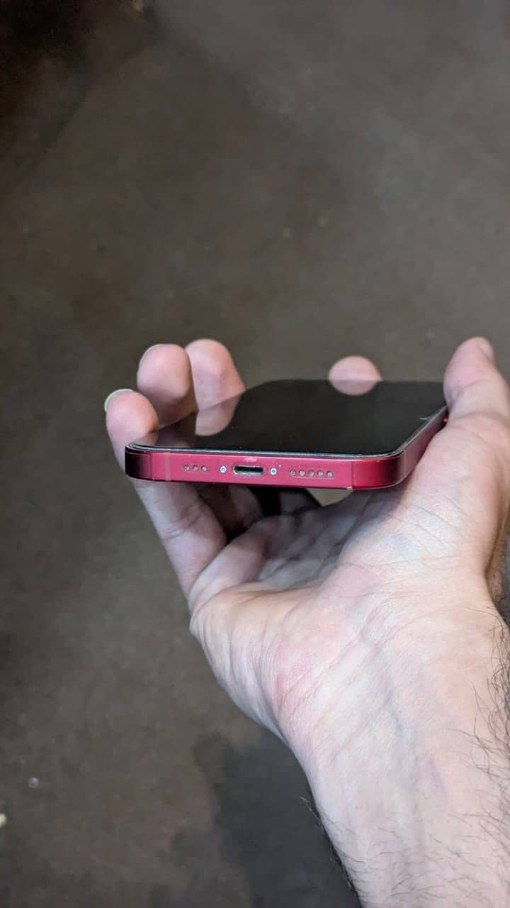 Apple iPhone 13 3
