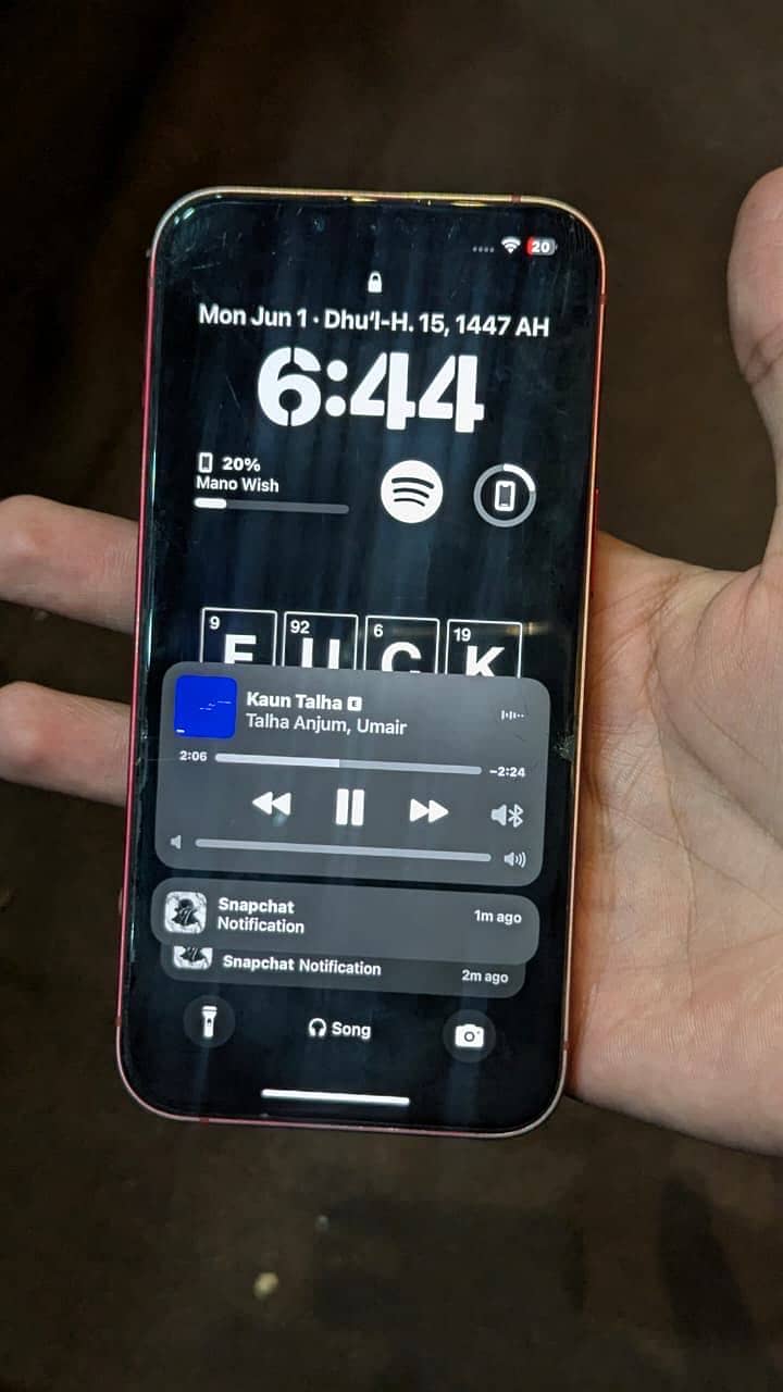 Apple iPhone 13 4